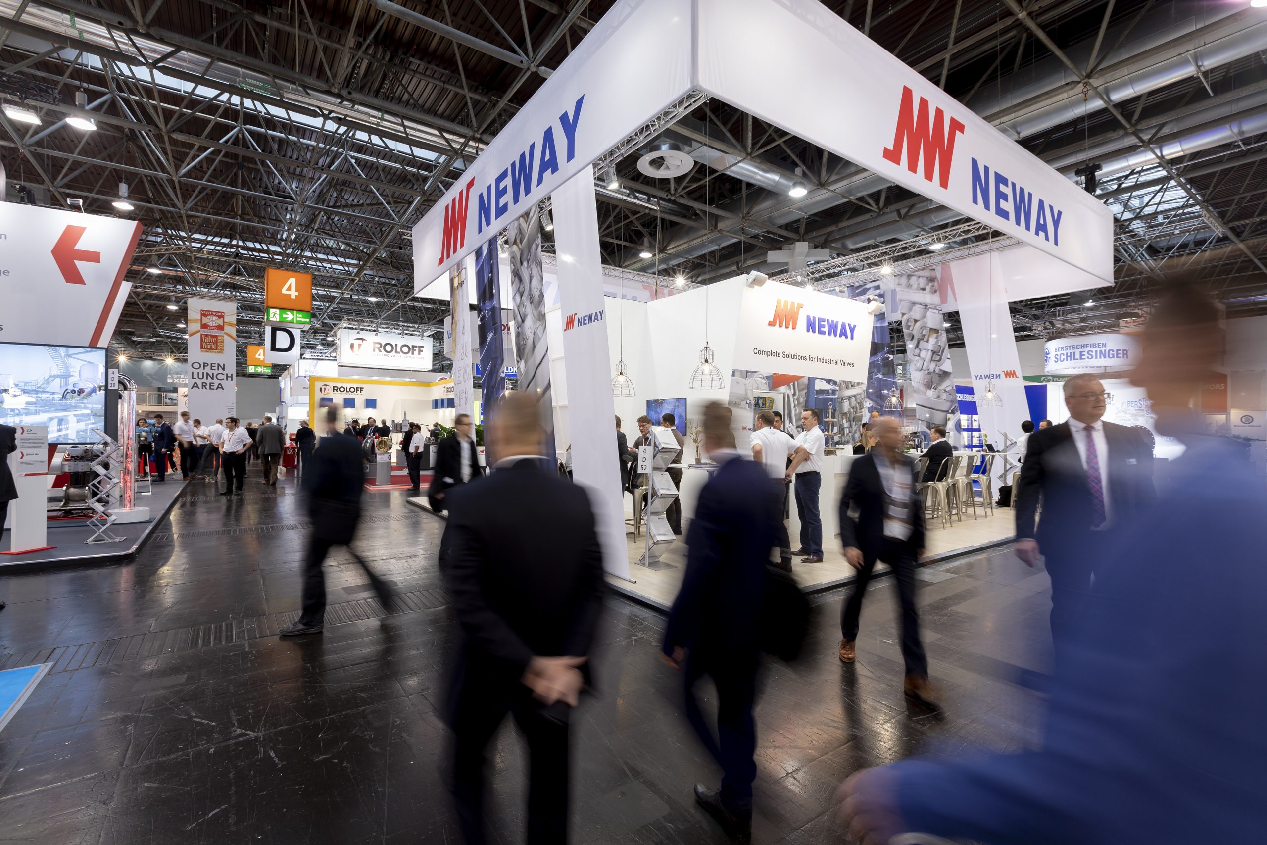 Valve World Conference delegates